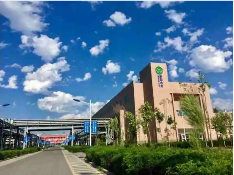 继新疆棉花之后，，新疆光伏成为美国下一个目的？新疆大全回应：：“想对我们搞‘工业灭绝’，，问问中国和天下市场答不允许！！”