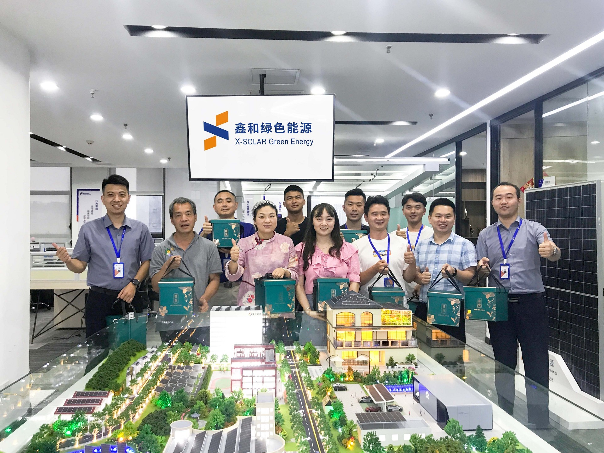 重庆能源生长“十四五”妄想出台，，，意昂F凯捷渝光福团队破浪前行聚焦民用光伏屋顶应用赛道