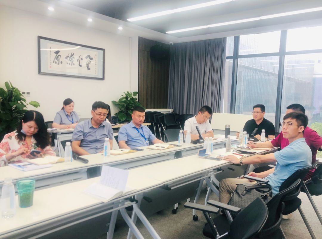 意昂F凯捷刘鑫主持BIPV产品准备会，旗下粤光；；；下氏韧乒阈缕纷榧